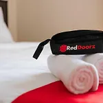 Reddoorz Near Mojokerto Train Station