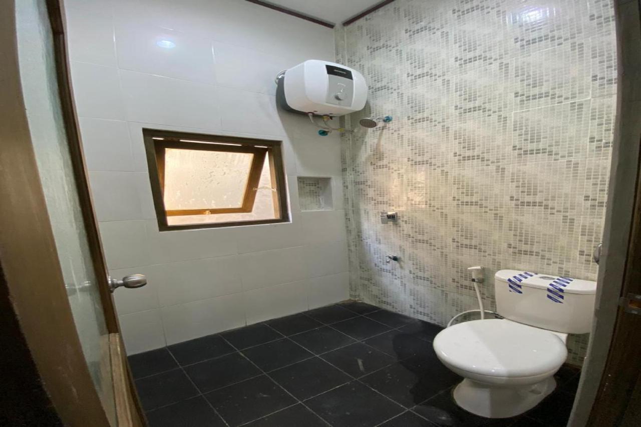 Reddoorz Near Train Station 2* Mojokerto